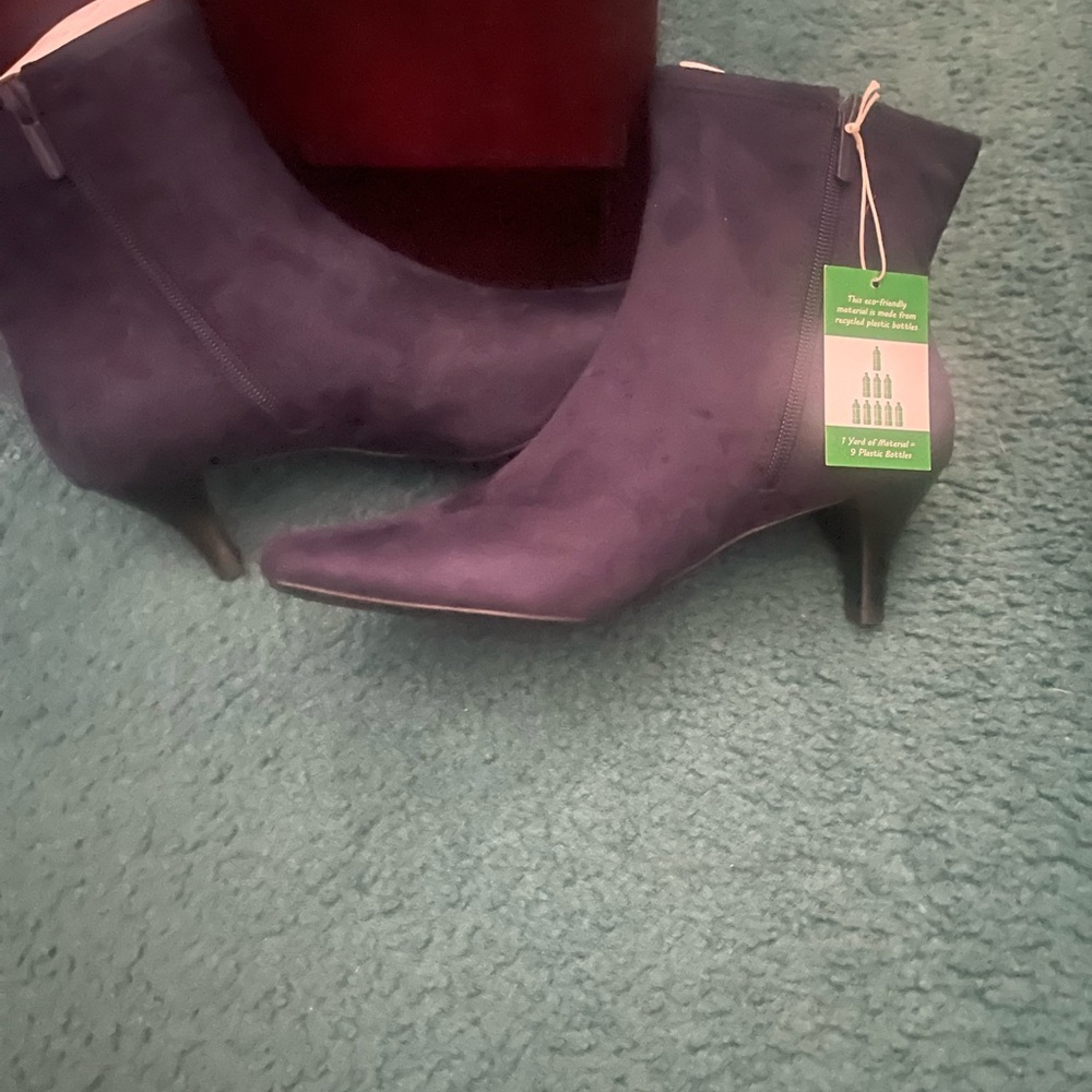 IMPO women’s kitten heel ankle Boots